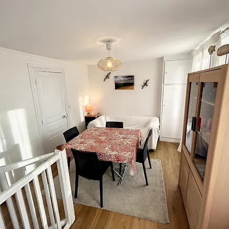 Apartamento Duplex Atypique Avec Terrasse A 400m De La Et Du Centre - Fr-1-361-333 Granville