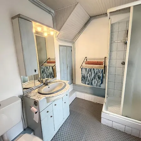 Duplex Atypique Avec Terrasse A 400m De La Et Du Centre - Fr-1-361-333 Apartamento Granville