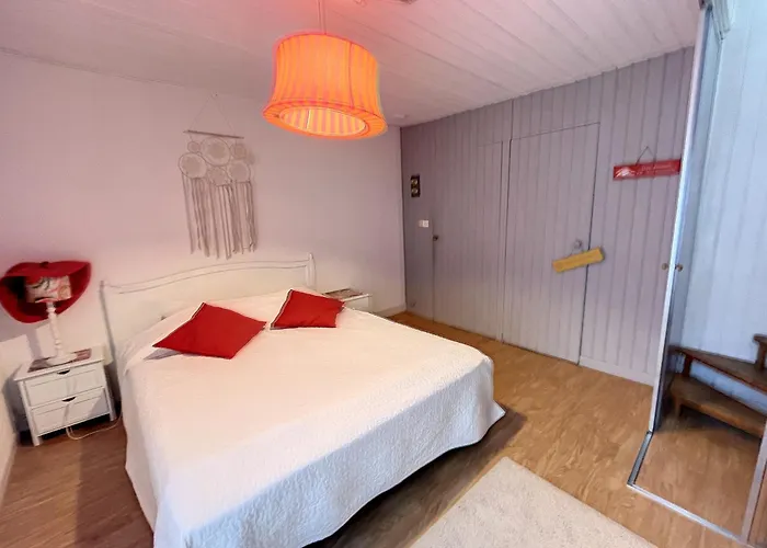 דירה Duplex Atypique Avec Terrasse A 400m De La Et Du Centre - Fr-1-361-333 גראנוויל