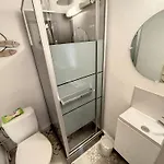 公寓 Duplex Atypique Avec Terrasse A 400m De La Et Du Centre - Fr-1-361-333