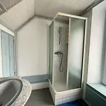 公寓 Duplex Atypique Avec Terrasse A 400m De La Et Du Centre - Fr-1-361-333 *