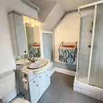 Duplex Atypique Avec Terrasse A 400m De La Et Du Centre - Fr-1-361-333 公寓 格朗维尔