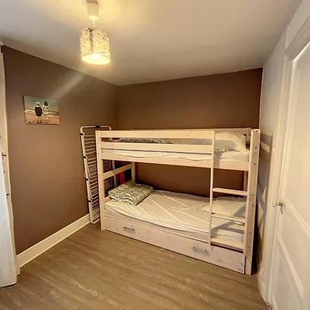 Duplex Atypique Avec Terrasse A 400m De La Et Du Centre - Fr-1-361-333 شقة