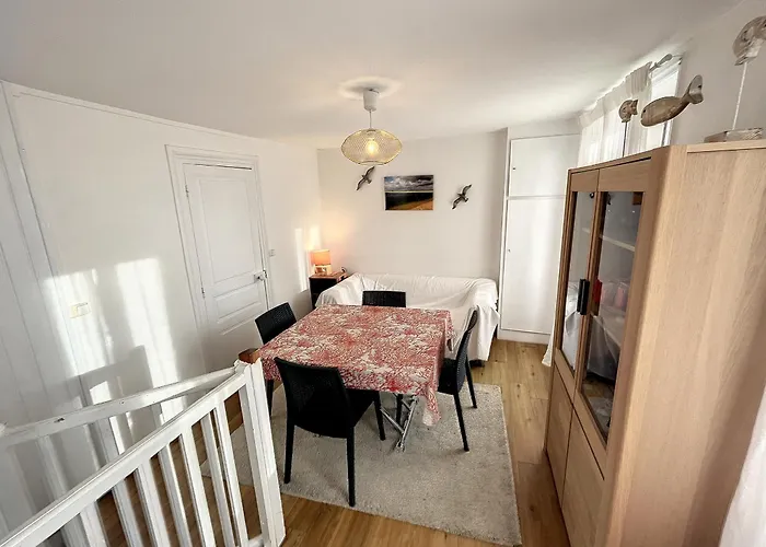 Appartamento Duplex Atypique Avec Terrasse à 400m De La Et Du Centre - Fr-1-361-333 Granville